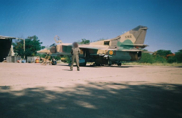 NÓNG: MiG cánh cụp cánh xòe Ethiopia bị bắn hạ, phi công bị bắt sống - Lò lửa chiến sự mới - Ảnh 2.